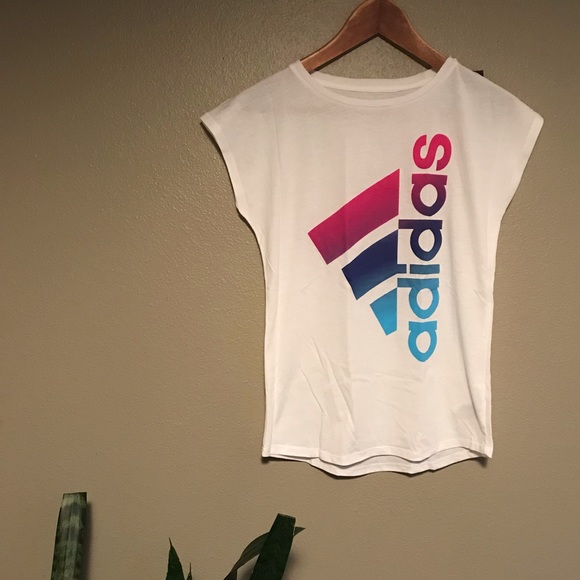 Nwt Adidas Rainbow Logo Tshirt Girls 